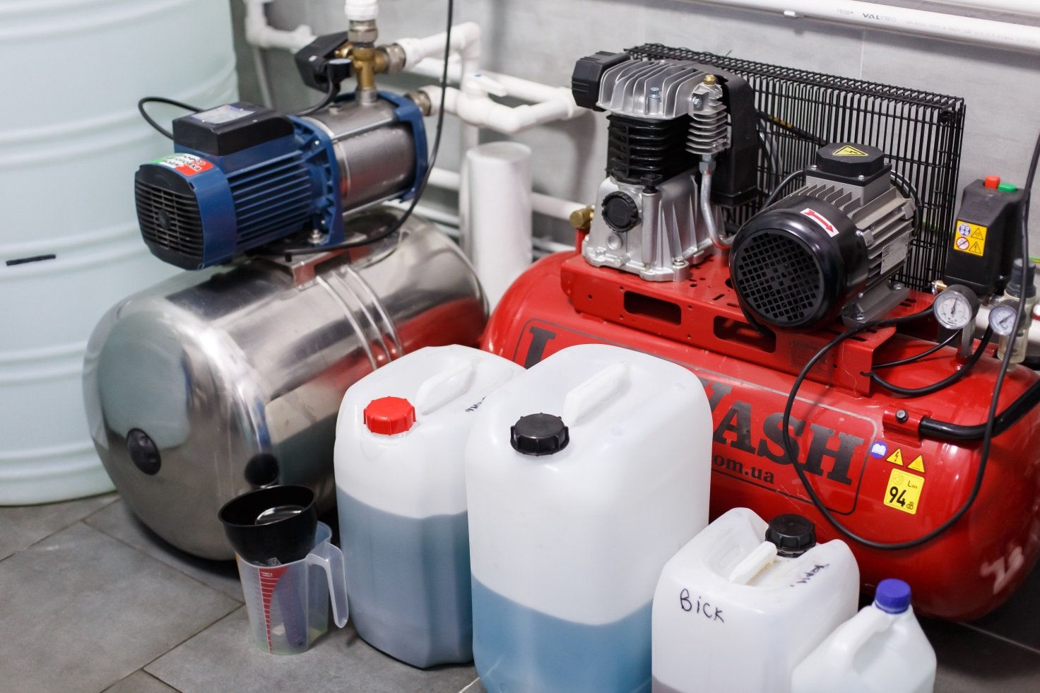 Аппараты для моек самообслуживания от компании &laquo;LuxWash&raquo;