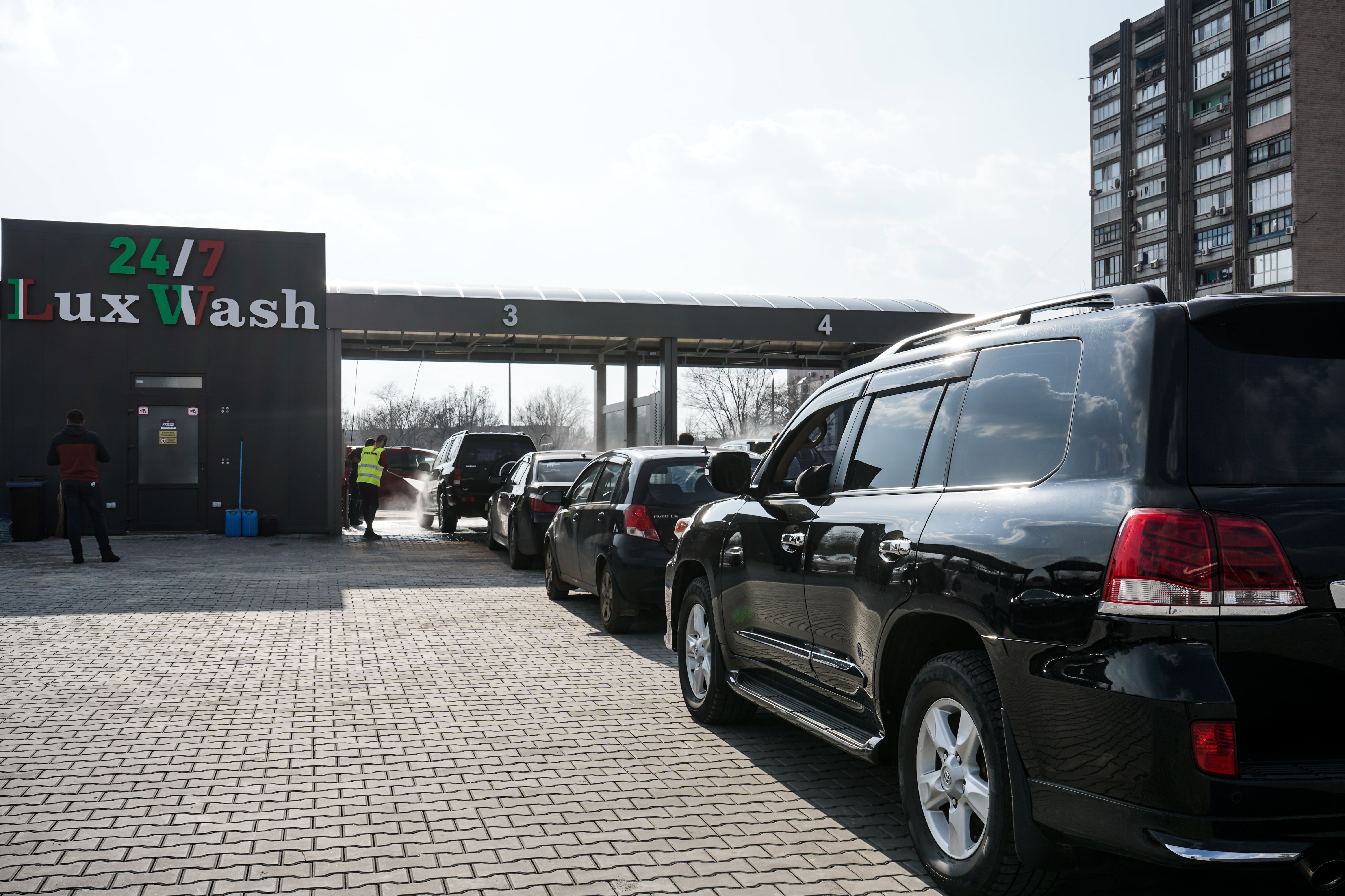 Постоянное увеличение количества автомобилей — важный фактор рентабельности мойки самообслуживания в Киеве