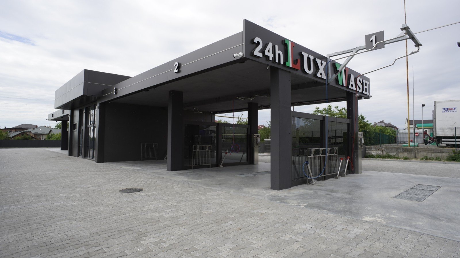 Преимущества строительства мобильной автомойки «под ключ» компанией «LuxWash»