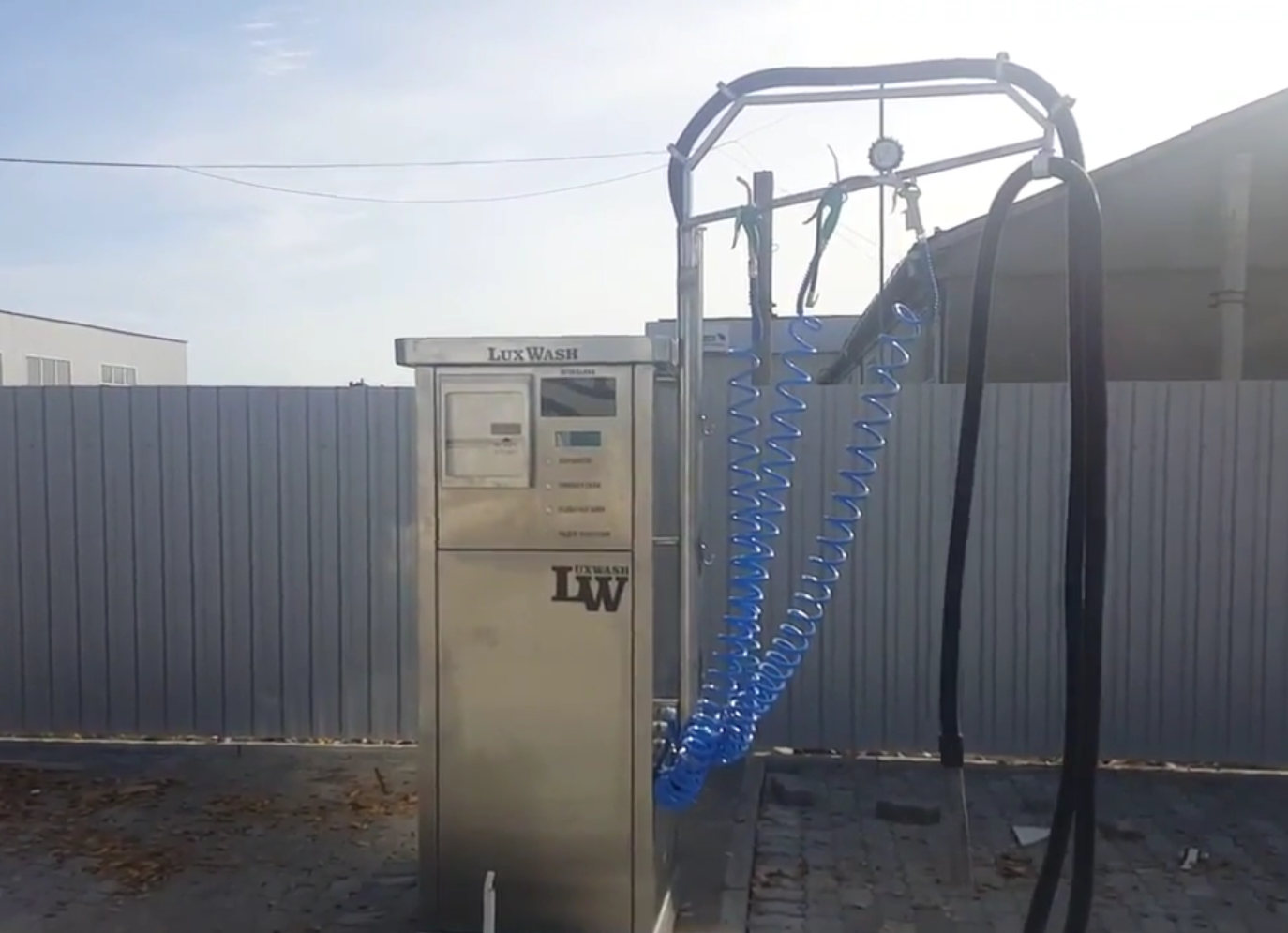 Вариант комплектации стационарного пылесоса на мойке самообслуживания