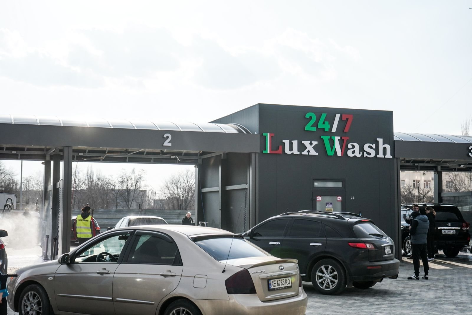 Преимущества партнерства с компанией «LuxWash» при открытии мойки самообслуживания