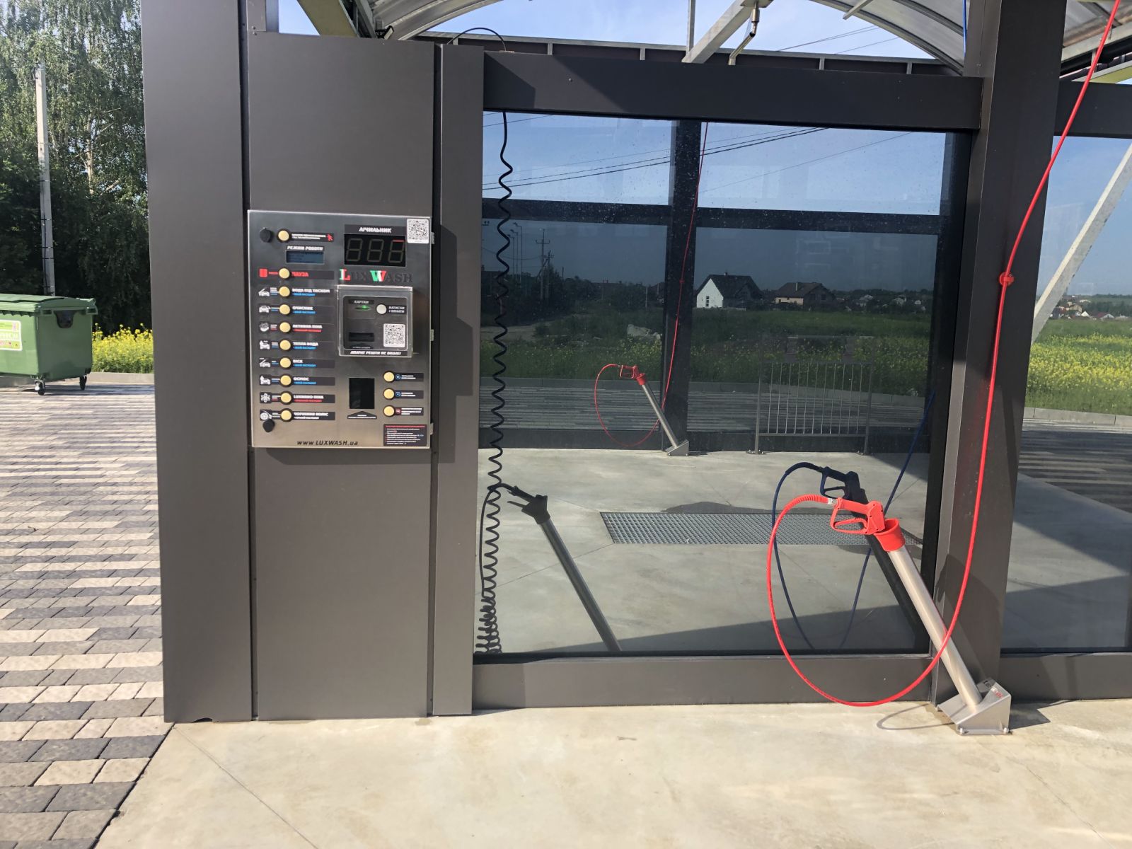 Переносные и стационарные автомойки высокого давления: конструктивные особенности, характеристики, предназначение, преимущества и недостатки