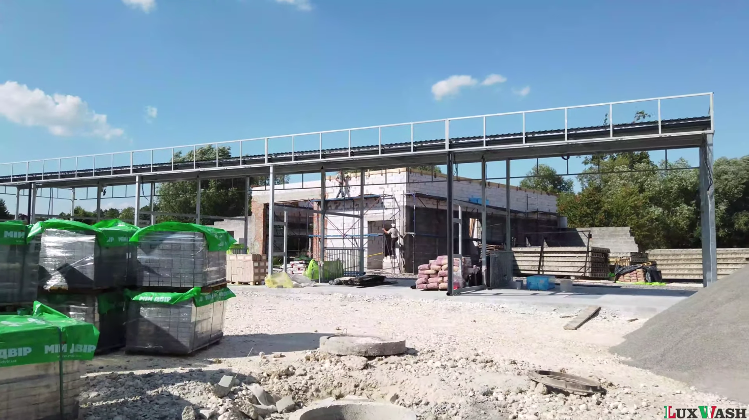 Начальный этап строительства мойки самообслуживания